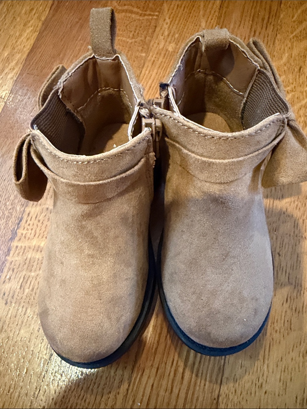 Toddler Baby Gap Suede Ankle Boots in Tan